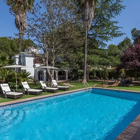 Latel Villa